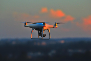 drones-4485447_1920.jpg